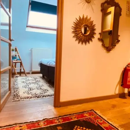 Apartamento Cozy & Spacious Duplex With An Amazing Terrace Amberes